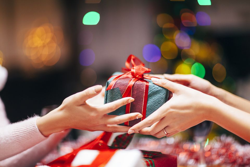 giving-gift